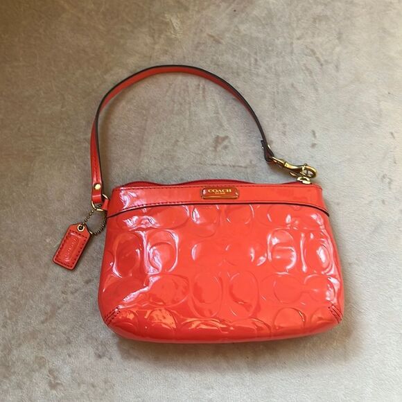 Coach Coral Orange Patent Embossed Logo Wristlet - Picture 5 of 10